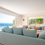 La Vigie L Pool & Sea L Shellter *