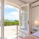 La Vigie L Pool & Sea L Shellter * Ramatuelle